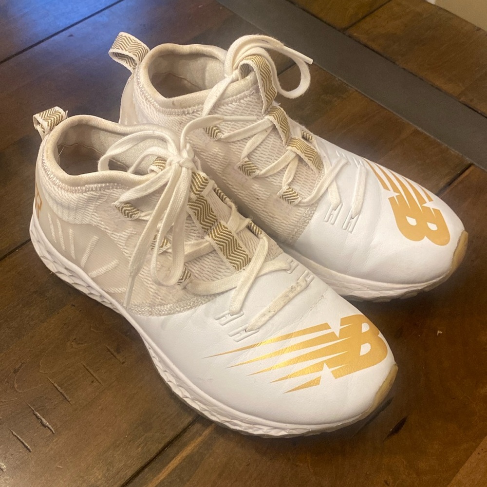 New Balance softball turf shoes